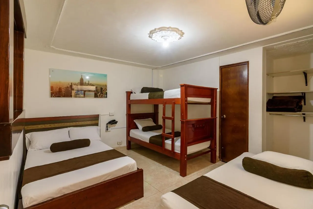 Hotel Sol Del Estadio Medellin 3*,  Colombia